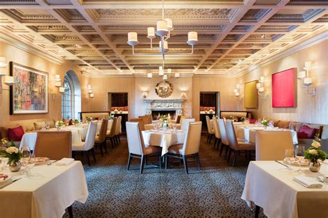 Ratings & Reviews of Luxury Lodge And Restaurant in City of .